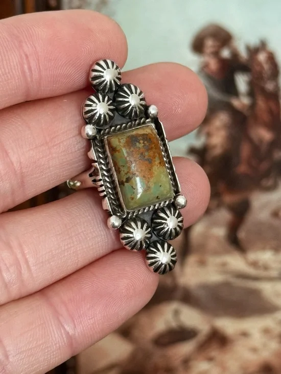 Genuine Navajo Turquoise Ring - Picture 4 of 4